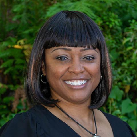Nequeshe Dyer